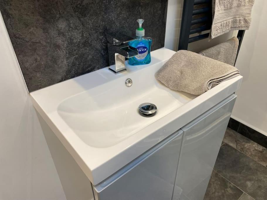 BirchangerStansted Airport Luxury Annexe With Parking.公寓 外观 照片